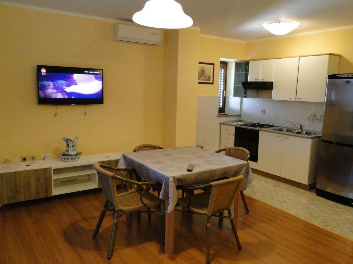 Apartments Villa Maran Умаг Екстер'єр фото